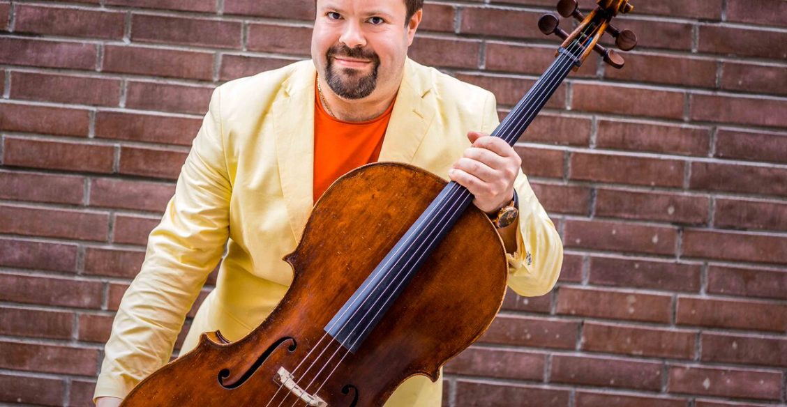 Борислав Струлев: У хирурга есть скальпель, а у меня виолончель